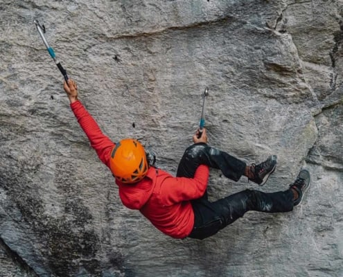Drytooling